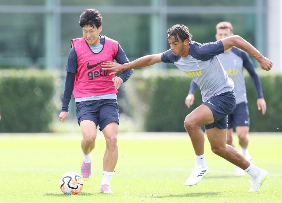 相当强的压 相当强的压